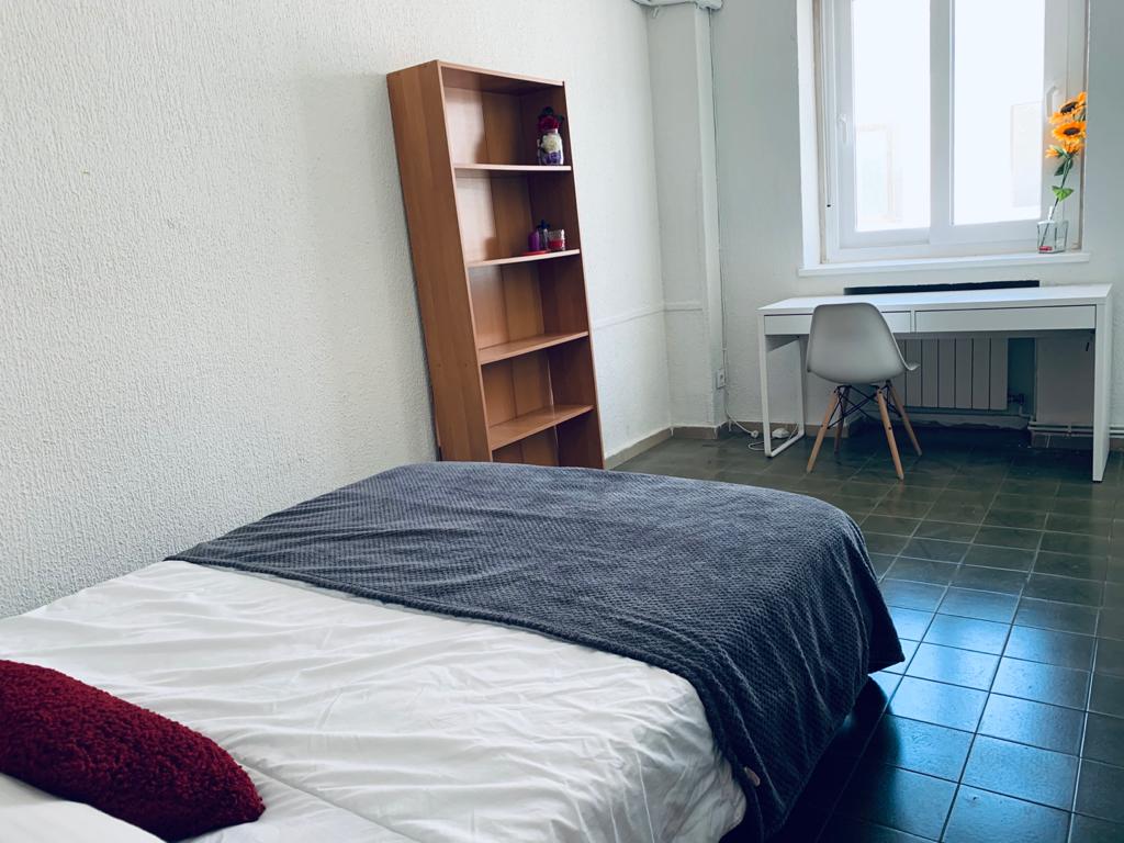 Comfortable single Room in the city center