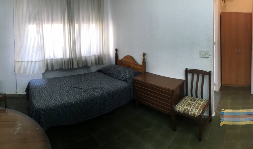 Comfortable single Room in the city center