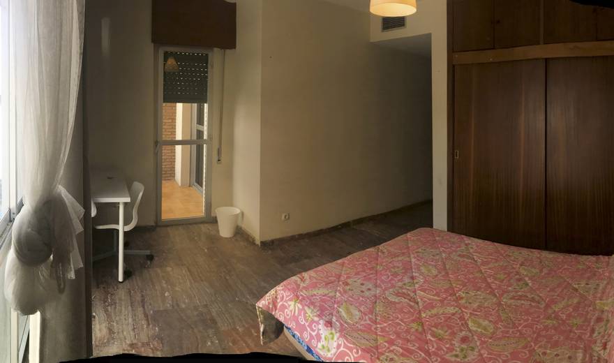 Very bright room with private terrace.