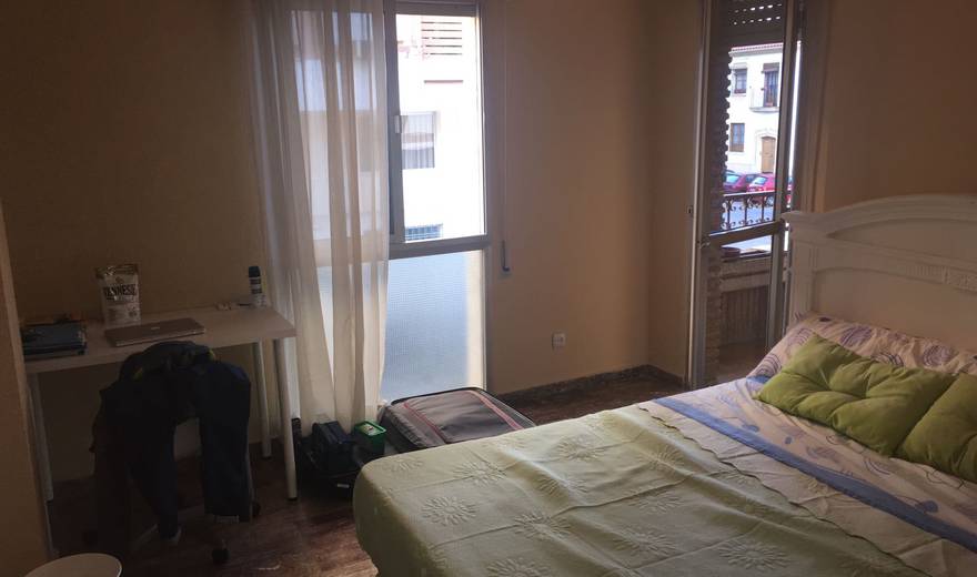 Room with private terrace near the Jewish quarter.